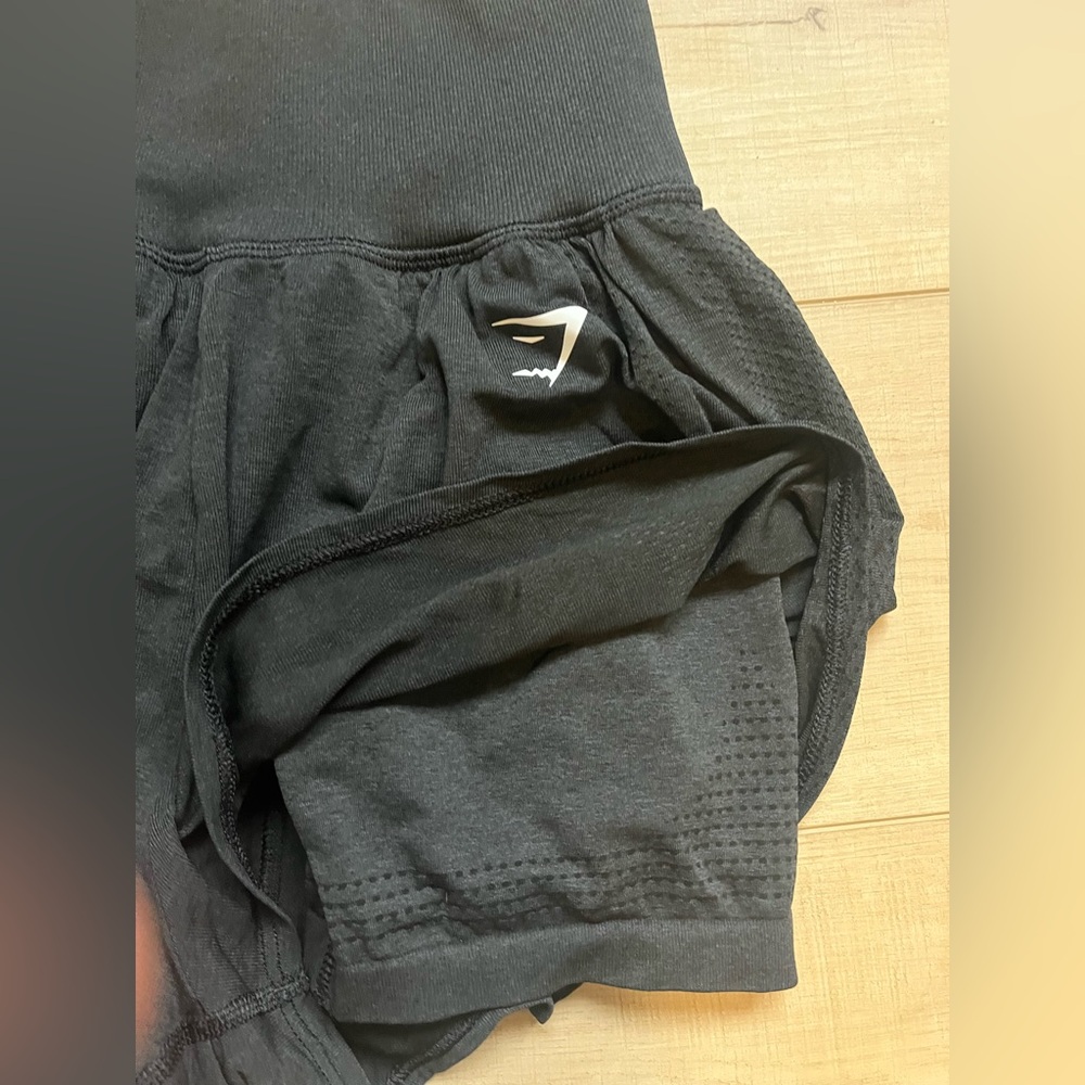 Gymshark Black Women's Athletic Shorts Lined, High Waisted, Size Small - Picture 2 of 3